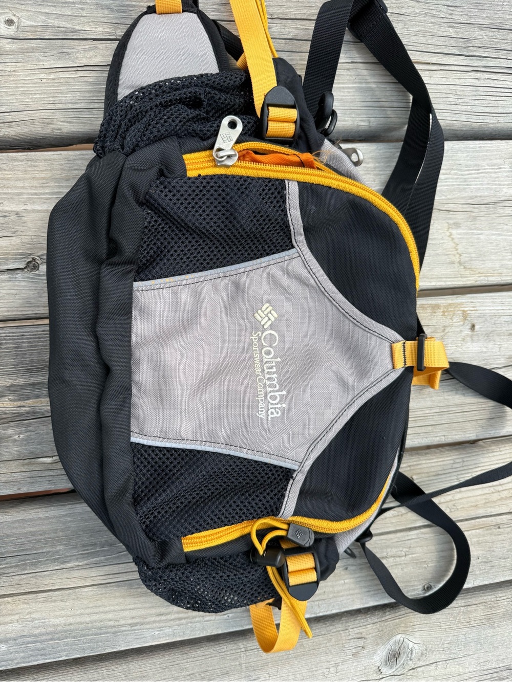 Columbia Black, Gray & Yellow Sling Belt Bag